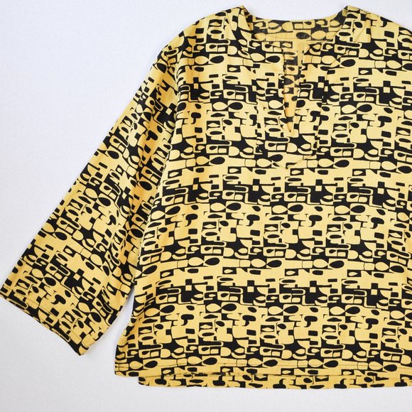 Vintage 1970s Bell Sleeve Tunic - Picture 2 of 14